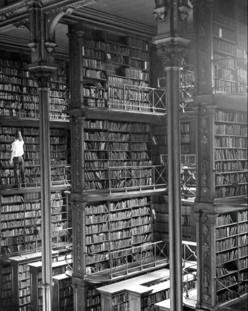12 Interesting Photos That Show The Side Of History That Didn’t Make The Cut Into Textbooks 12 Interesting Photos That Show The Side Of History That Didn’t Make The Cut Into Textbooks