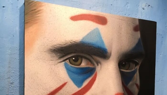 12 Of This Artist’s Realistic Large-Scale Graffiti Portraits