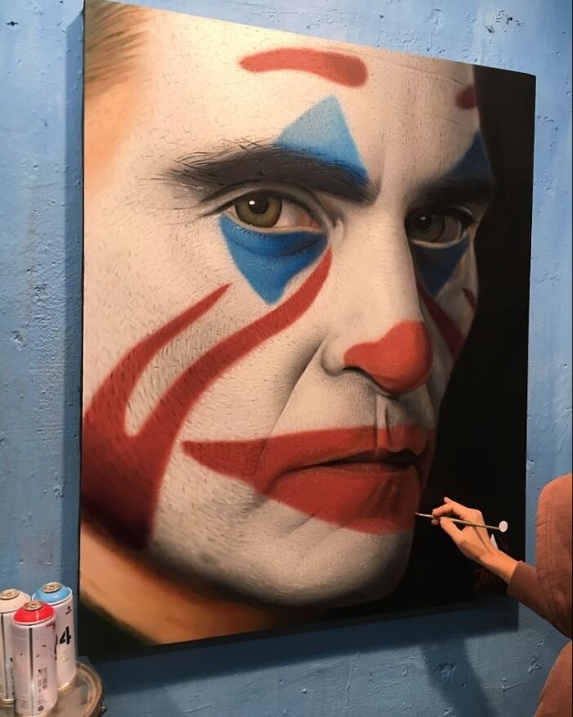 12 Of This Artist’s Realistic Large-Scale Graffiti Portraits