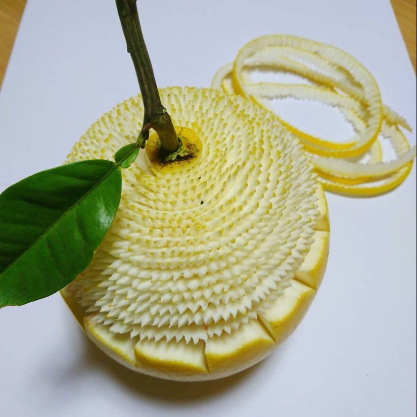 13 obras de arte delicadas e intrincadas talladas en verduras y frutas por Gaku