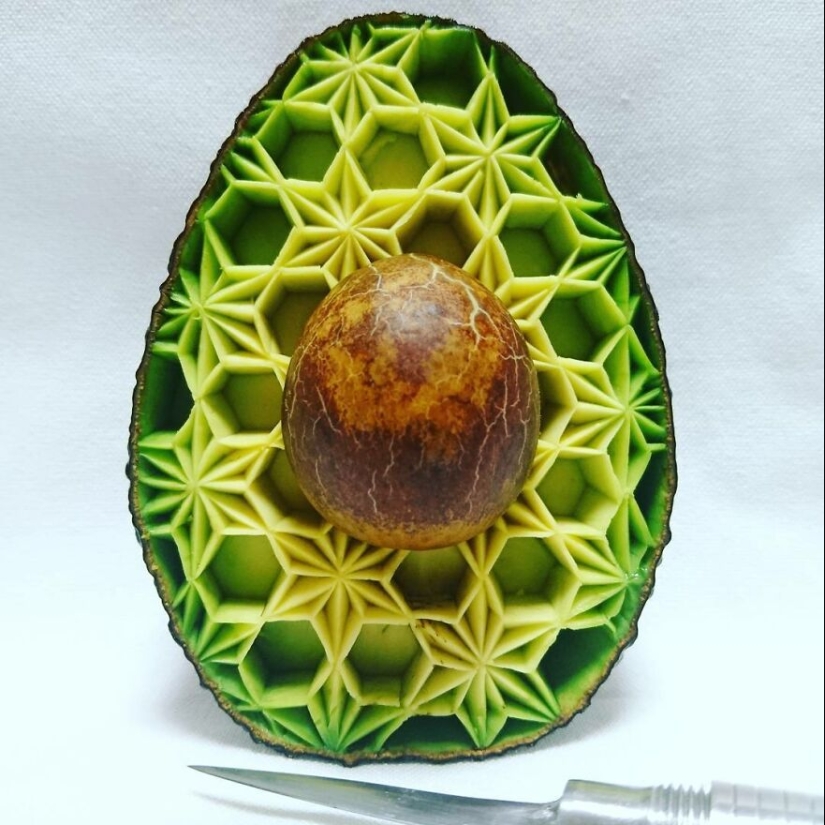 13 obras de arte delicadas e intrincadas talladas en verduras y frutas por Gaku