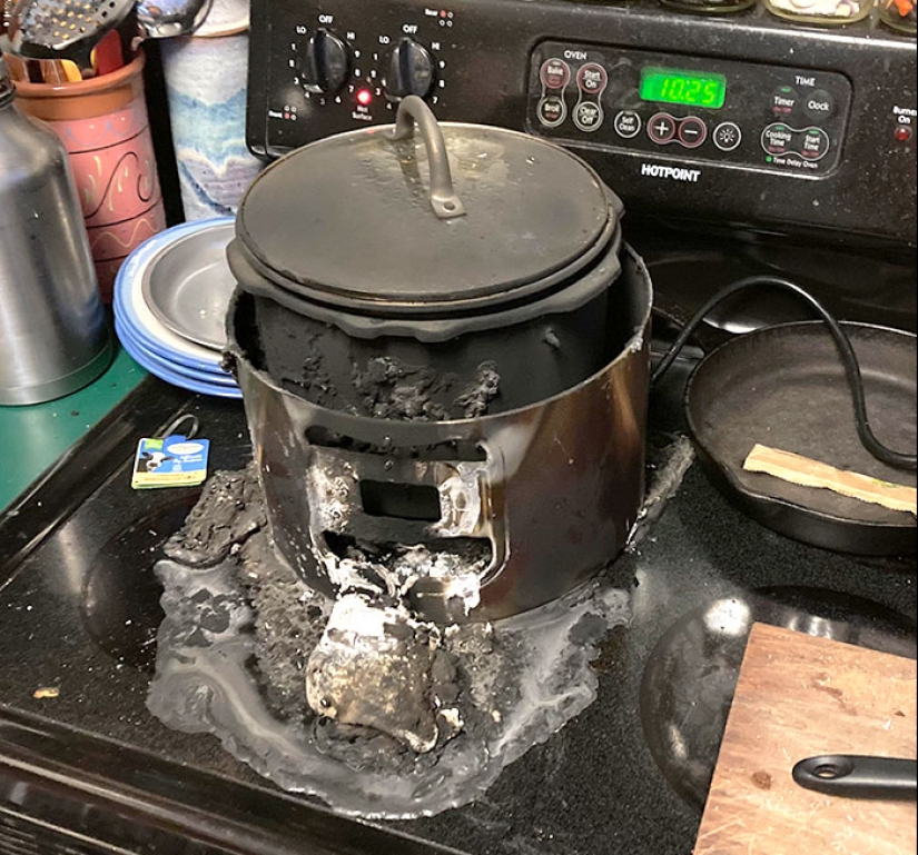 14 Of The Funniest Cooking Accidents And Fails 14 Of The Funniest Cooking Accidents And Fails