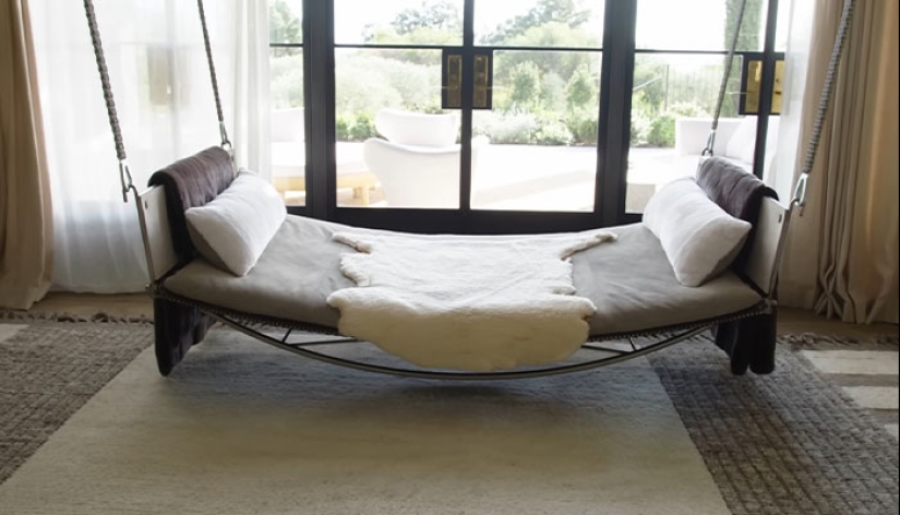 15 cosas caras que las celebridades compraron para sus casas y que realmente no parecen valer la pena