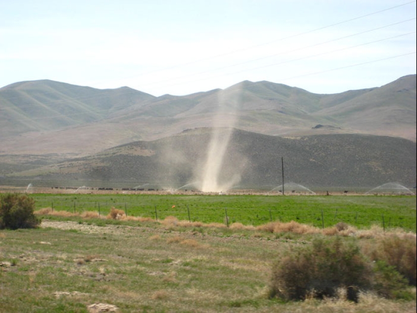 15 personas que se ganan la vida mirando cámaras de seguridad revelan las cosas raras que han visto 15 personas que se ganan la vida mirando cámaras de seguridad revelan las cosas raras que han visto