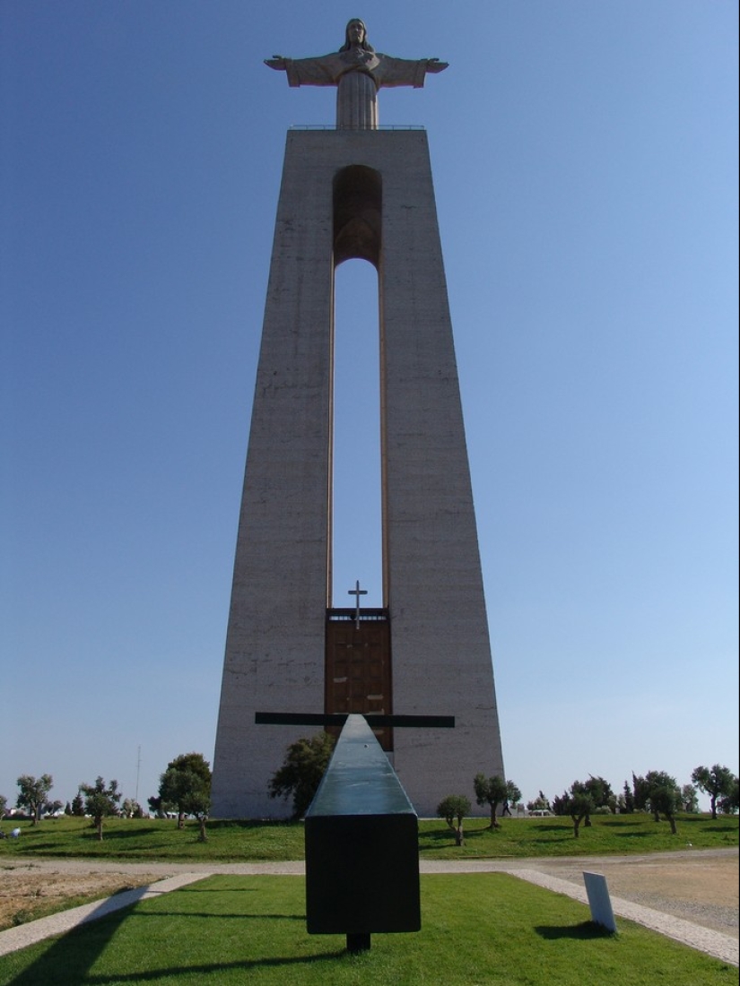 15 tallest and grandest statues 15 tallest and grandest statues