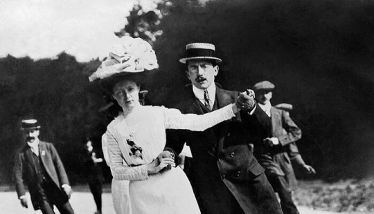 15 Unforgettable Historical Photos That Tell Stories Beyond Words 15 Unforgettable Historical Photos That Tell Stories Beyond Words