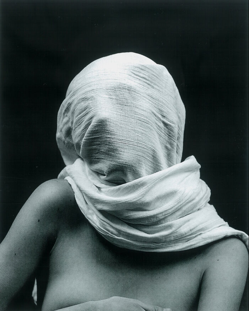 16 Photos Exploring Human Sexuality By Kseniya Vashchenko