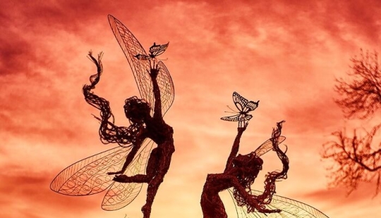 17 Magical Wire Sculptures Of Fairies, Created By Robin Wight 17 Magical Wire Sculptures Of Fairies, Created By Robin Wight