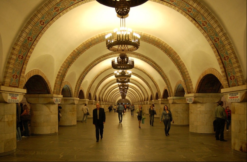 17 más mágica de las estaciones de metro de todo el mundo