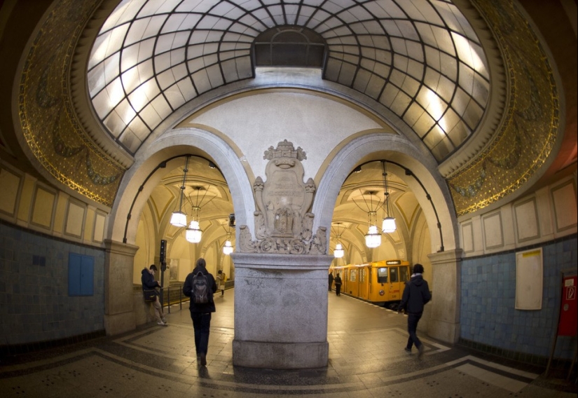17 más mágica de las estaciones de metro de todo el mundo