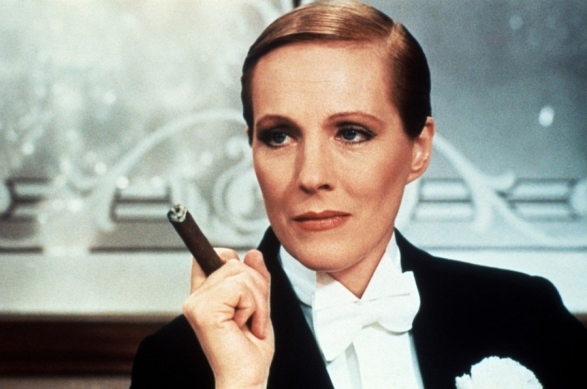 18 Best Roles Where Actors Had to Change Gender