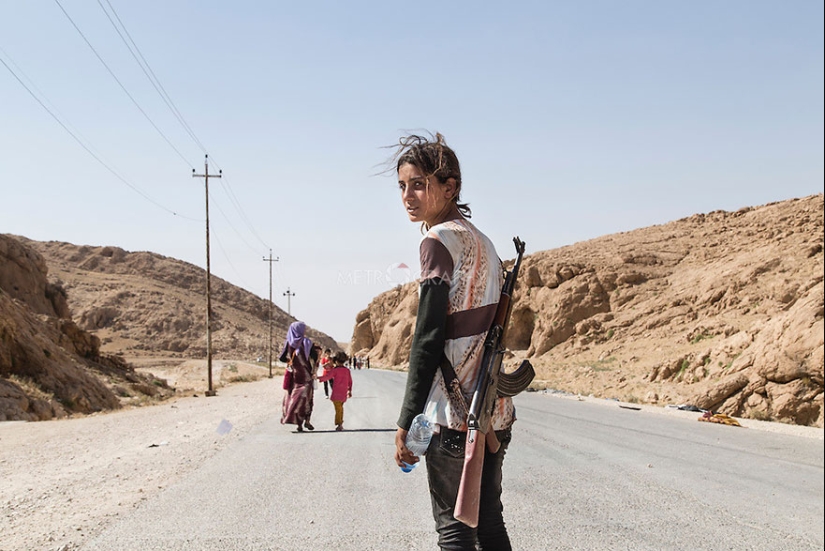 20 dramatic images of what it is to be human