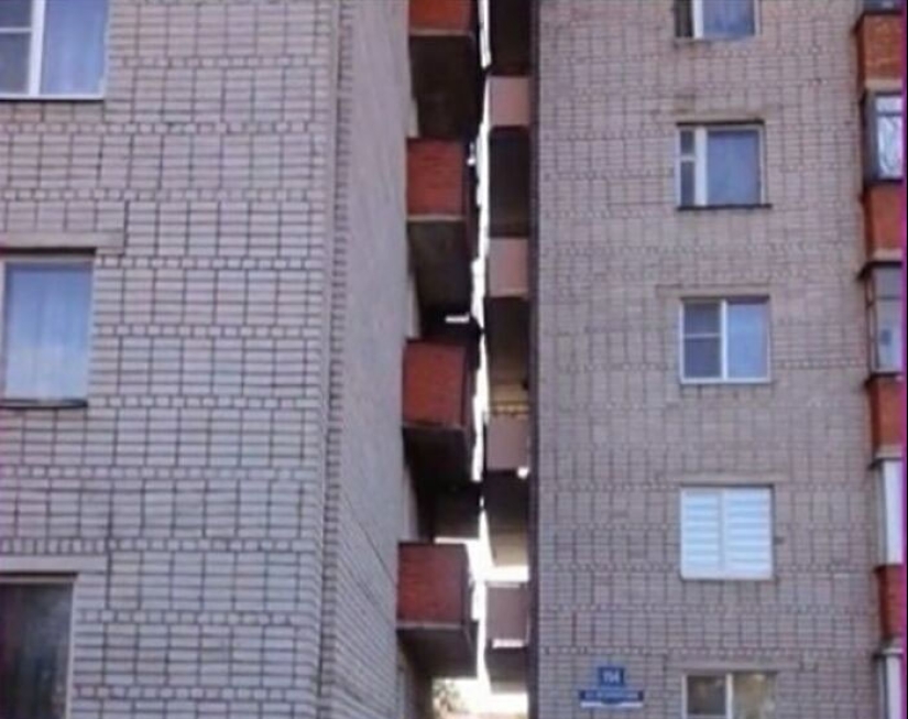 20 Funny Fails From Workers Who Live By The “Not My Job” Philosophy 20 Funny Fails From Workers Who Live By The “Not My Job” Philosophy