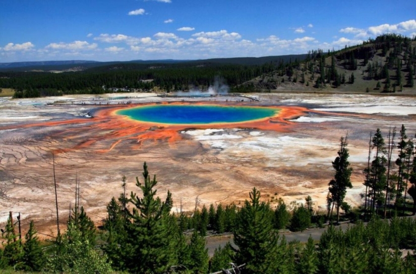 20 places on the planet where nature has spared no colors 20 places on the planet where nature has spared no colors