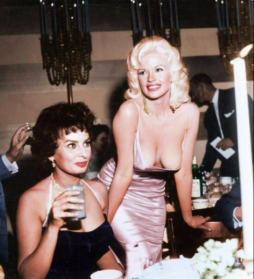 20 retro photos of stunning women we admire 20 retro photos of stunning women we admire
