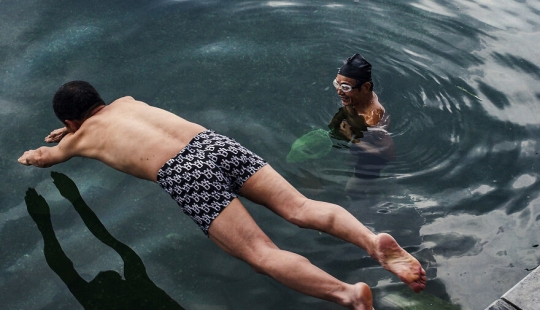 20 Stunning Moments In Beijing Captured By Photographer Chris Yan 20 Stunning Moments In Beijing Captured By Photographer Chris Yan