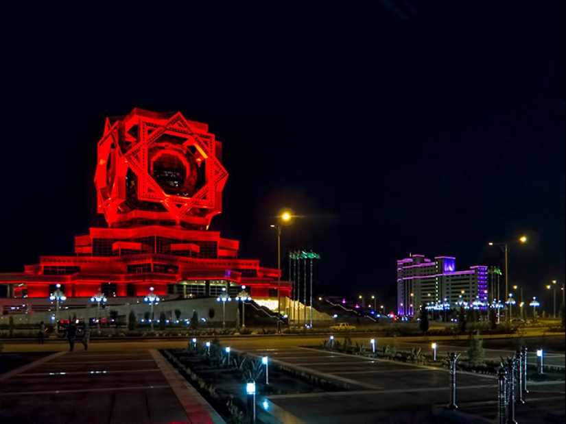 22 edificios que fácilmente podrían pasar por la sede de supervillanos