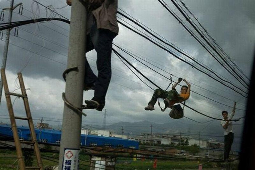 22 "experts" in the field of safety 22 "experts" in the field of safety
