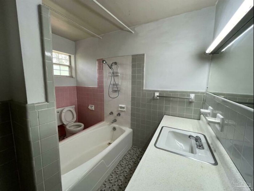 22 fotos de un interior realmente terrible, o Cuando el diseñador estaba borracho
