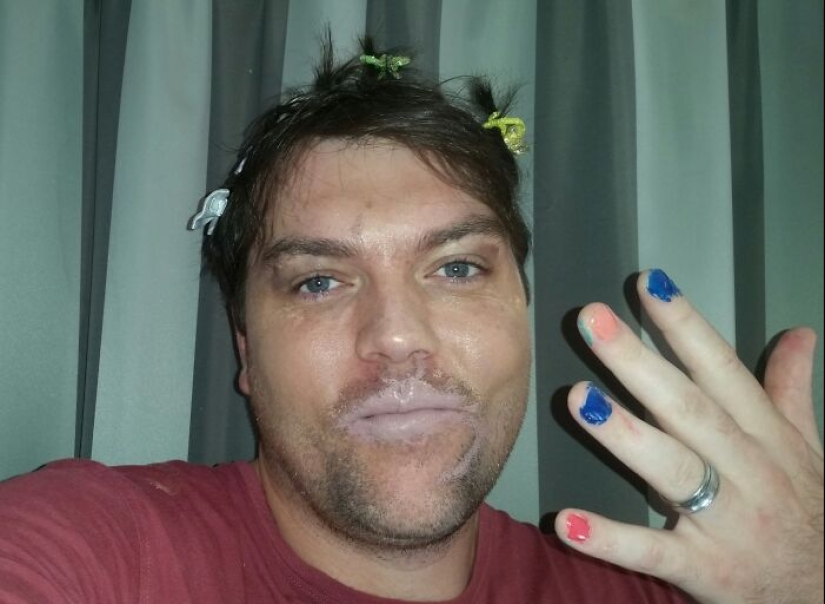 22 funny photos of handsome fathers who have makeup artist daughters growing up 22 funny photos of handsome fathers who have makeup artist daughters growing up