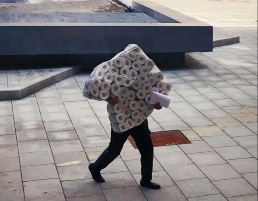 22 photos in which some crazy stuff is happening