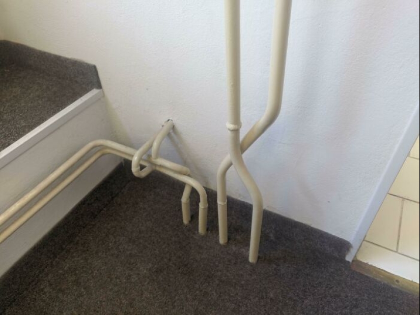 22 photos of a really terrible interior, or When the designer was drunk