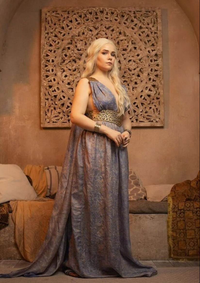 22 photos of girls in unique dresses that were sewn by themselves 22 photos of girls in unique dresses that were sewn by themselves