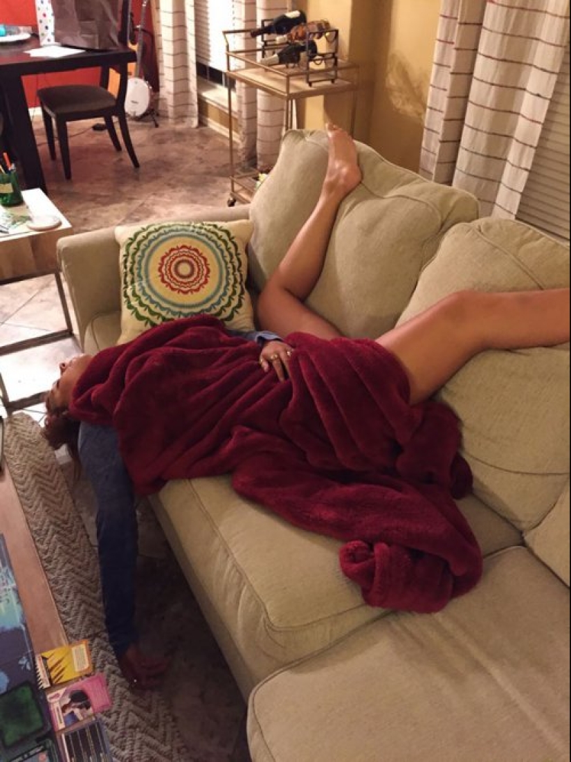 22 photos of people asleep in the most unexpected places