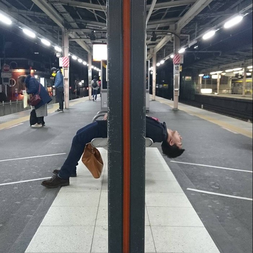 22 photos of people asleep in the most unexpected places