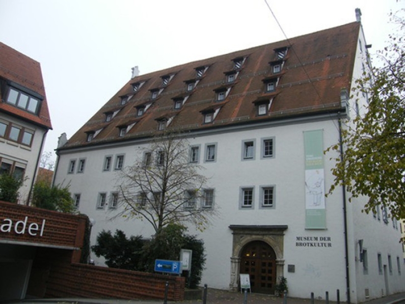 25 of the World's Weirdest Museums 25 of the World's Weirdest Museums