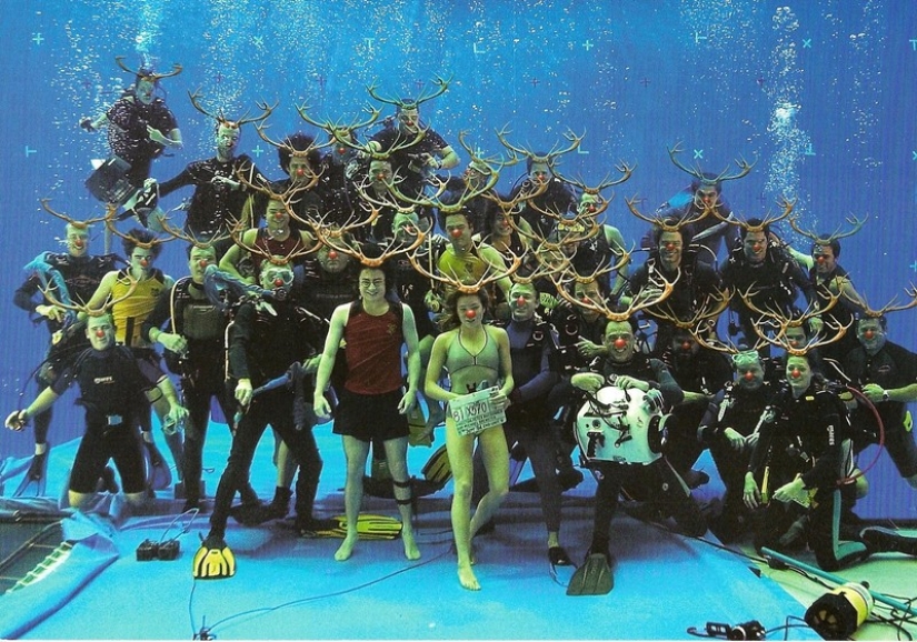 28 funny shots from film sets 28 funny shots from film sets