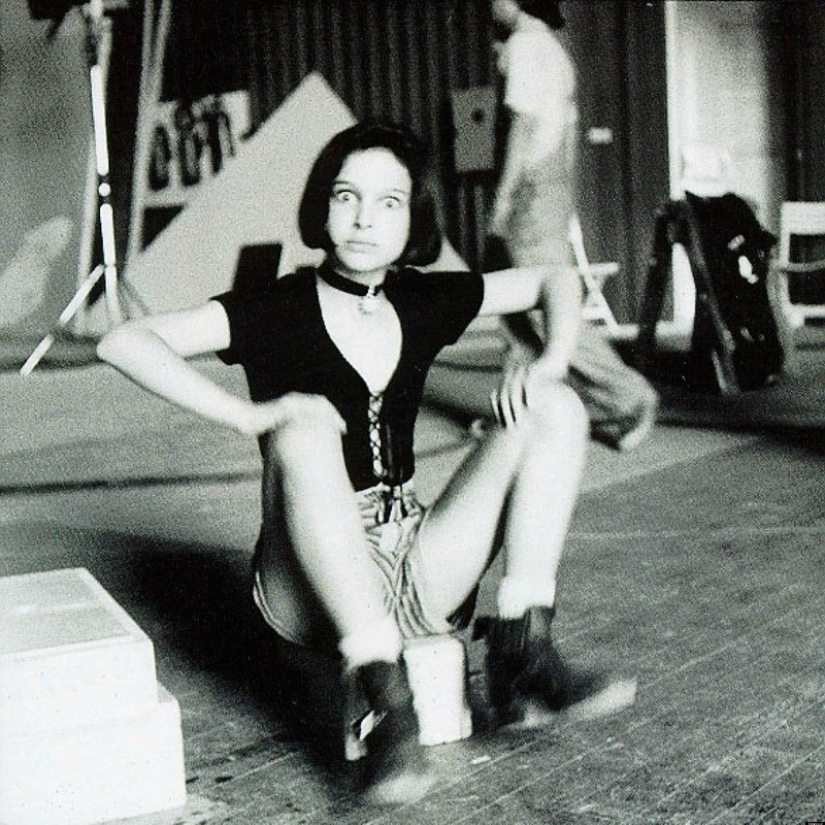 28 funny shots from film sets 28 funny shots from film sets