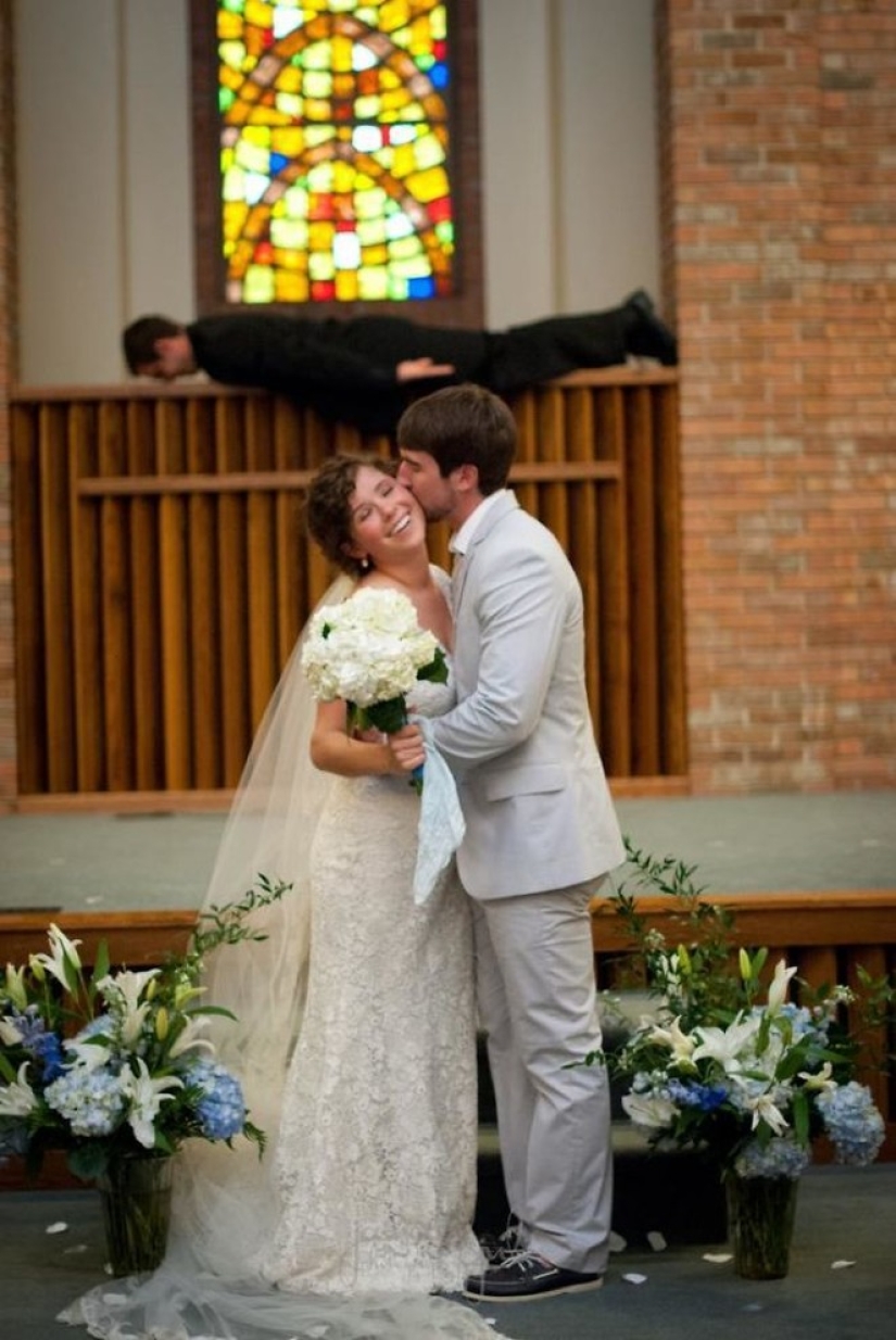 30 hopelessly screwed up wedding photos 30 hopelessly screwed up wedding photos