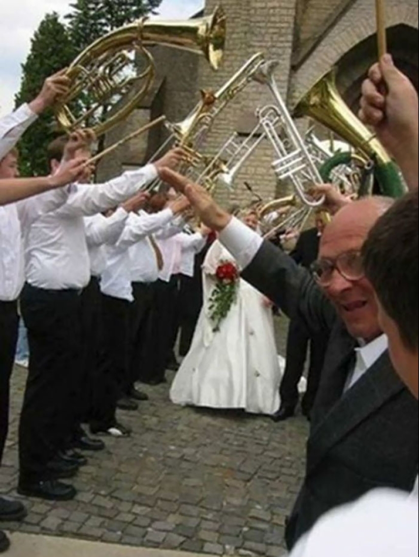 30 hopelessly screwed up wedding photos 30 hopelessly screwed up wedding photos
