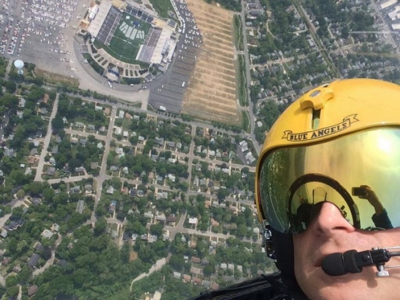32 es el peor momento para un selfie 32 es el peor momento para un selfie