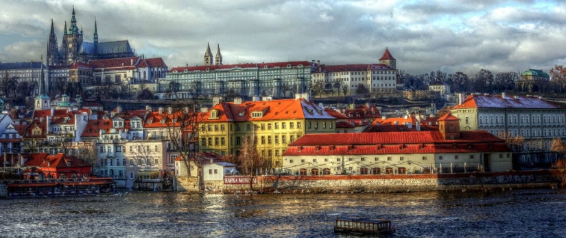 40 places worth visiting before the age of 40 40 places worth visiting before the age of 40