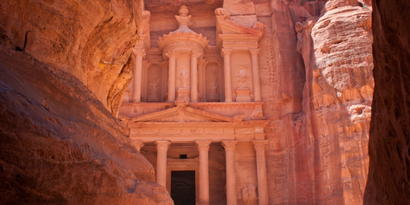 40 places worth visiting before the age of 40 40 places worth visiting before the age of 40