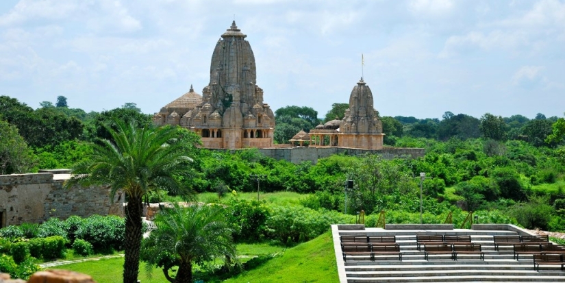 40 places worth visiting before the age of 40 40 places worth visiting before the age of 40