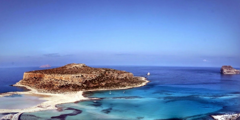40 places worth visiting before the age of 40 40 places worth visiting before the age of 40