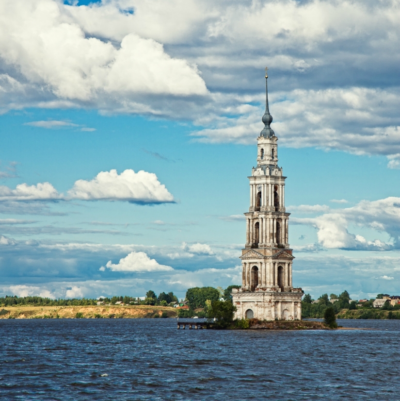 5 de los más espectaculares de edificios inundados