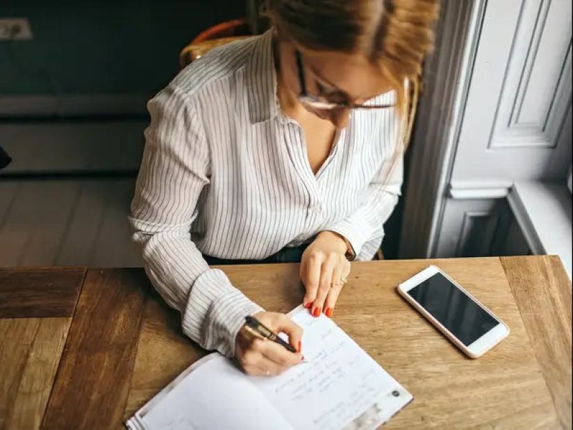 5 ideas paralelas para ganar más dinero en 2024