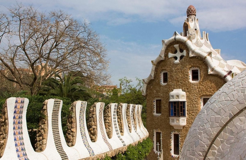 6 obras más famosas de Antonio Gaudí 6 obras más famosas de Antonio Gaudí