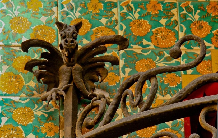 6 obras más famosas de Antonio Gaudí 6 obras más famosas de Antonio Gaudí