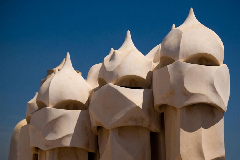 6 obras más famosas de Antonio Gaudí 6 obras más famosas de Antonio Gaudí