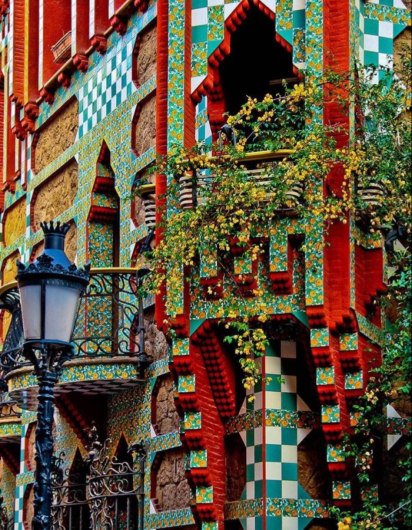 6 obras más famosas de Antonio Gaudí 6 obras más famosas de Antonio Gaudí
