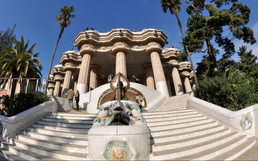 6 obras más famosas de Antonio Gaudí 6 obras más famosas de Antonio Gaudí