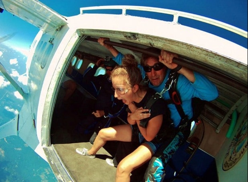6 reasons why there are no parachutes for passengers in airliners 6 reasons why there are no parachutes for passengers in airliners