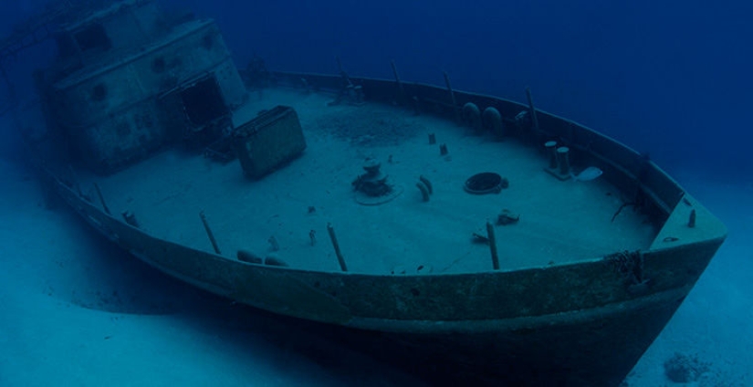 6 scenic cemeteries wrecks