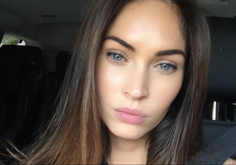9 stars of show business, who never smile from Victoria Beckham to Keanu Reeves