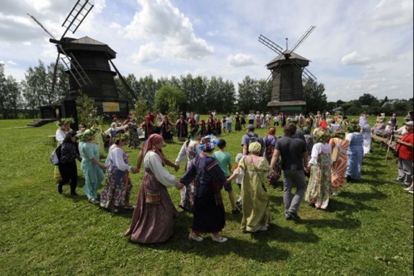A fight at a wedding — why was it mandatory in Russia A fight at a wedding — why was it mandatory in Russia